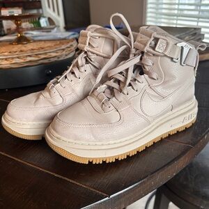 Nike Air Force 1 High Top Shoes (AF1 HI UT 2.0)
